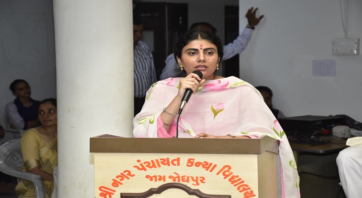 Aajkaal Daily (Desh Pardesh Ni Aajkaal)