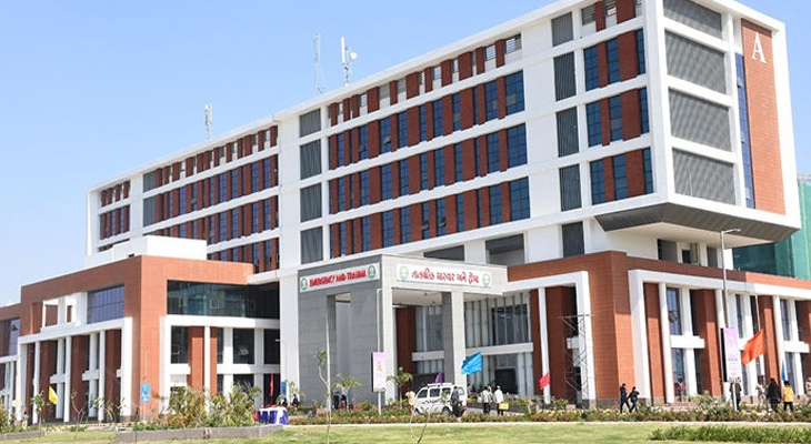 Aajkaal Daily (Desh Pardesh Ni Aajkaal)