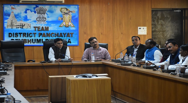 Aajkaal Daily (Desh Pardesh Ni Aajkaal)