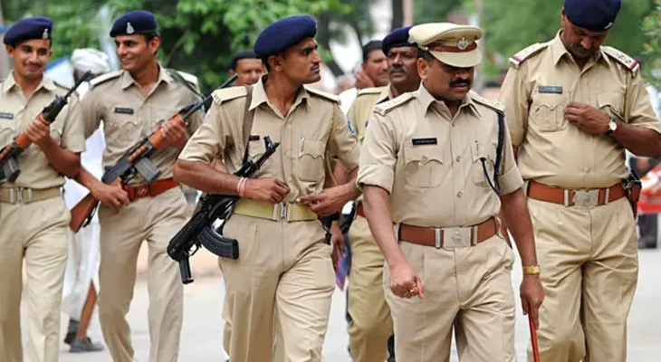 Aajkaal Daily (Desh Pardesh Ni Aajkaal)