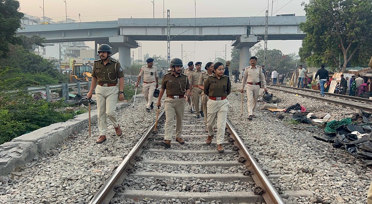 Aajkaal Daily (Desh Pardesh Ni Aajkaal)