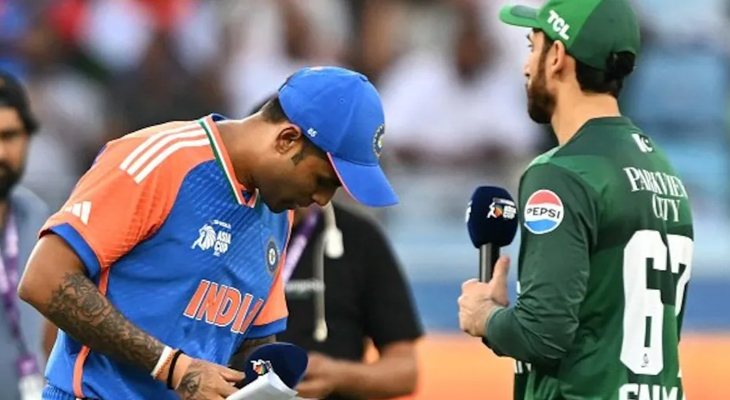 Aajkaal Daily (Desh Pardesh Ni Aajkaal)