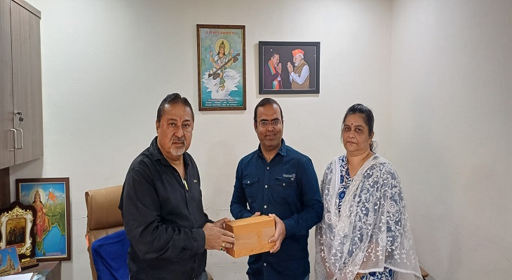 Aajkaal Daily (Desh Pardesh Ni Aajkaal)