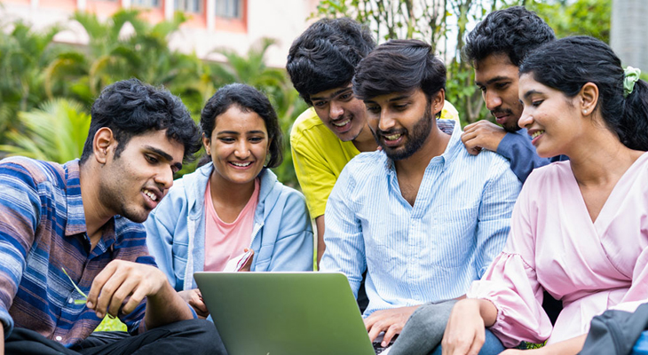 Aajkaal Daily (Desh Pardesh Ni Aajkaal)