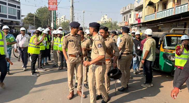 Aajkaal Daily (Desh Pardesh Ni Aajkaal)