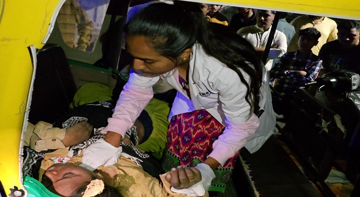 Aajkaal Daily (Desh Pardesh Ni Aajkaal)