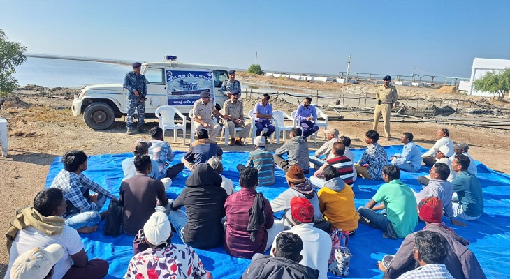 Aajkaal Daily (Desh Pardesh Ni Aajkaal)