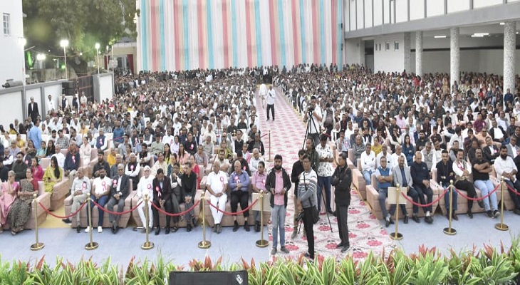 Aajkaal Daily (Desh Pardesh Ni Aajkaal)