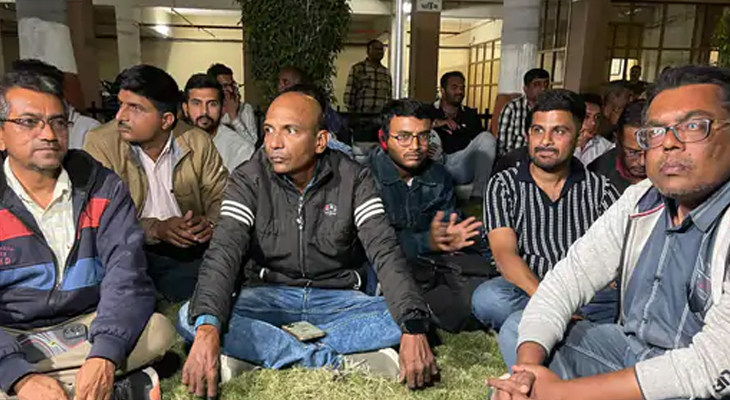 Aajkaal Daily (Desh Pardesh Ni Aajkaal)