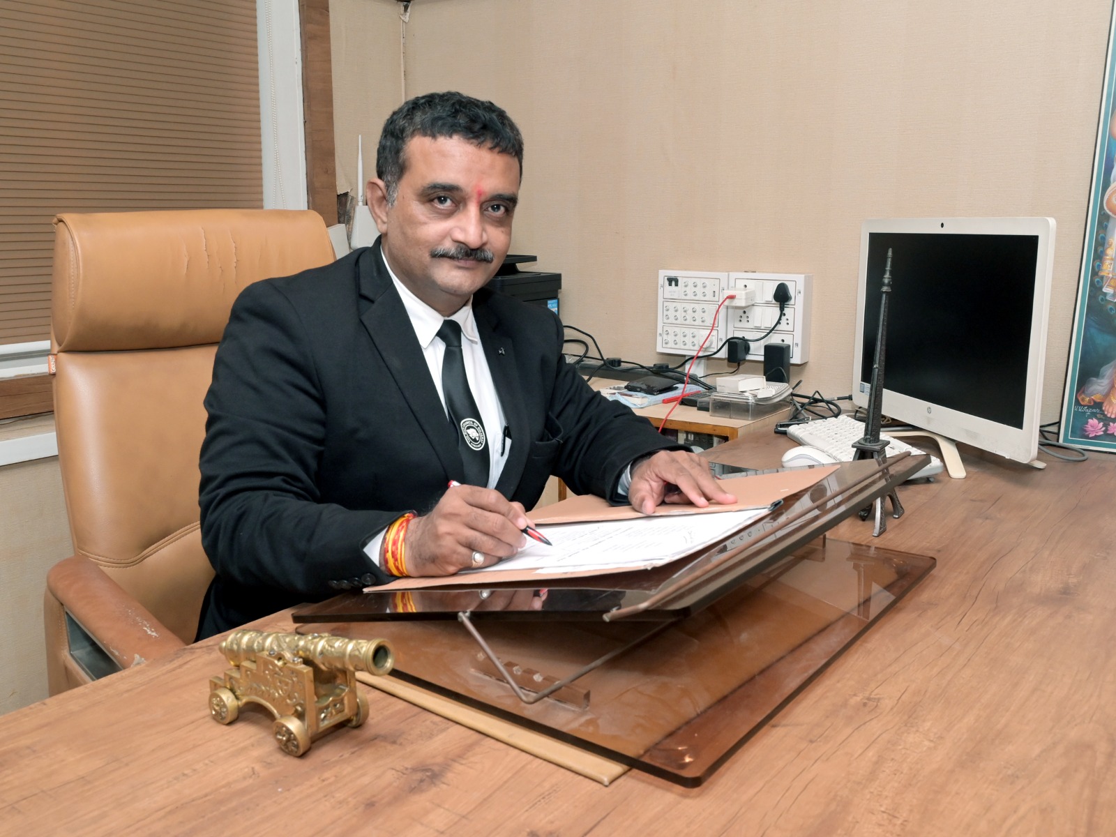 Aajkaal Daily (Desh Pardesh Ni Aajkaal)