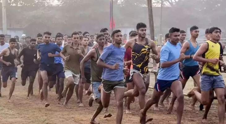 Aajkaal Daily (Desh Pardesh Ni Aajkaal)