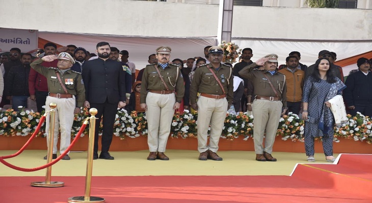 Aajkaal Daily (Desh Pardesh Ni Aajkaal)