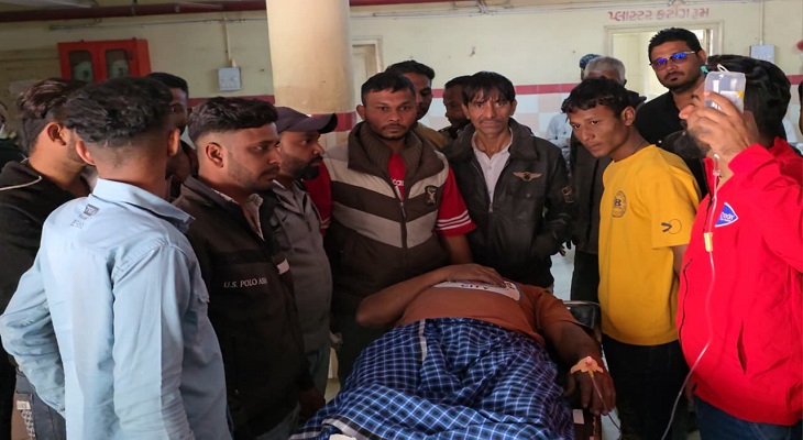 Aajkaal Daily (Desh Pardesh Ni Aajkaal)