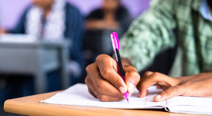 Aajkaal Daily (Desh Pardesh Ni Aajkaal)