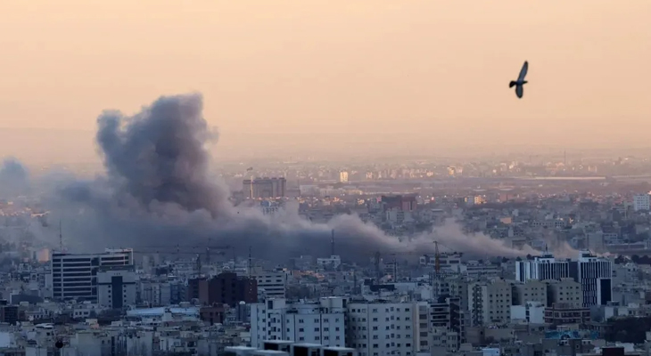 Aajkaal Daily (Desh Pardesh Ni Aajkaal)