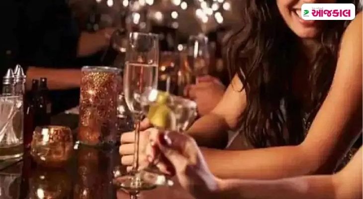 Aajkaal Daily (Desh Pardesh Ni Aajkaal)