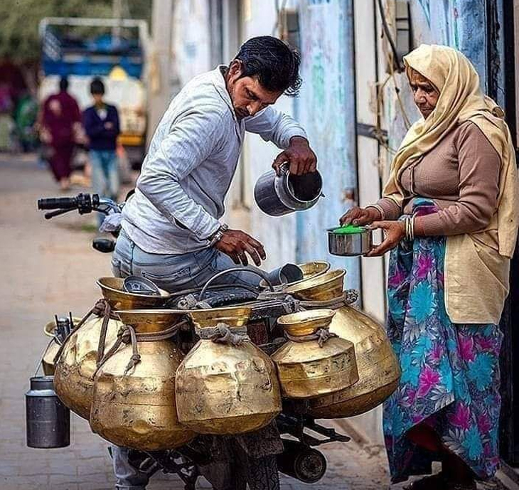 Aajkaal Daily (Desh Pardesh Ni Aajkaal)