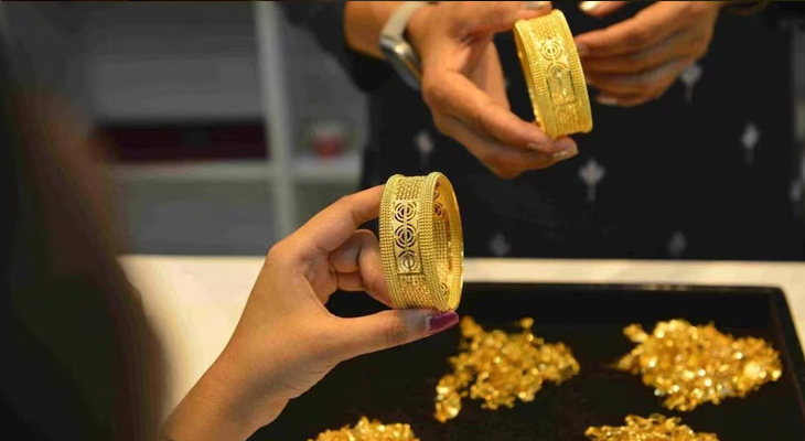 Aajkaal Daily (Desh Pardesh Ni Aajkaal)