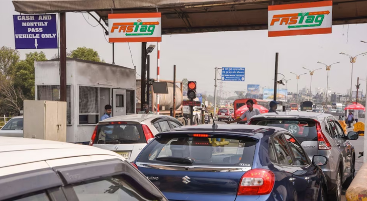 Aajkaal Daily (Desh Pardesh Ni Aajkaal)