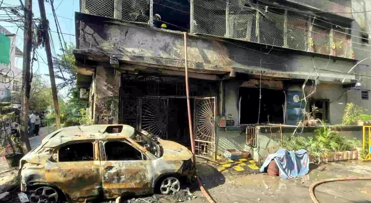 Aajkaal Daily (Desh Pardesh Ni Aajkaal)