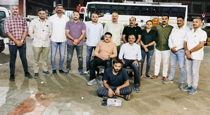 Aajkaal Daily (Desh Pardesh Ni Aajkaal)