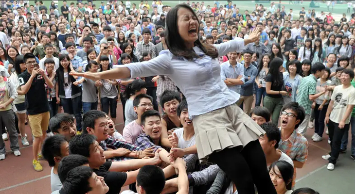 Aajkaal Daily (Desh Pardesh Ni Aajkaal)