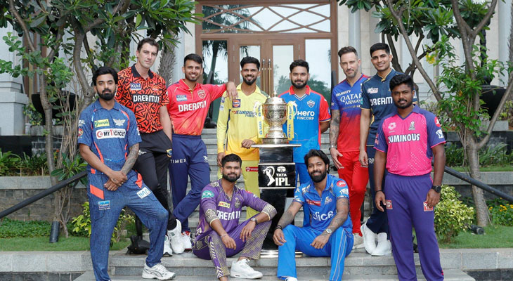 Aajkaal Daily (Desh Pardesh Ni Aajkaal)