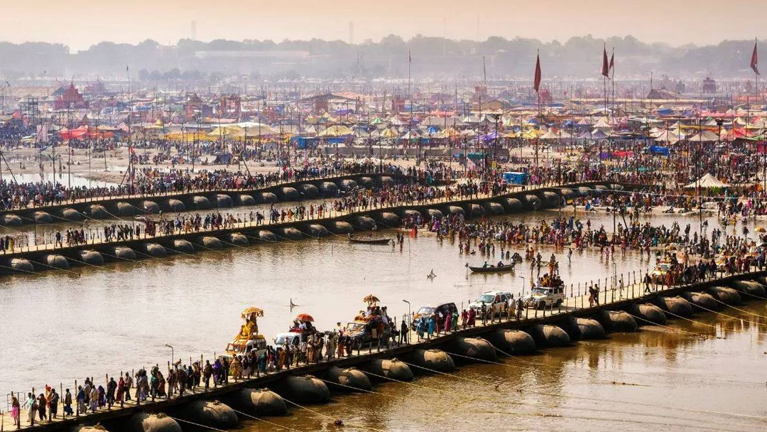 Aajkaal Daily (Desh Pardesh Ni Aajkaal)