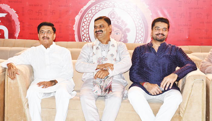 Aajkaal Daily (Desh Pardesh Ni Aajkaal)