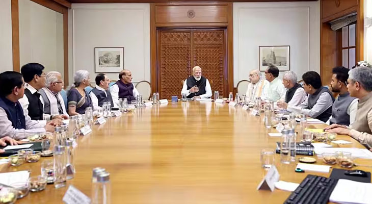Aajkaal Daily (Desh Pardesh Ni Aajkaal)