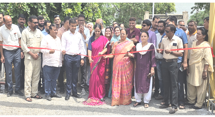 Aajkaal Daily (Desh Pardesh Ni Aajkaal)