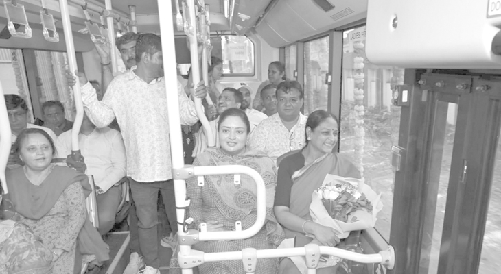 Aajkaal Daily (Desh Pardesh Ni Aajkaal)