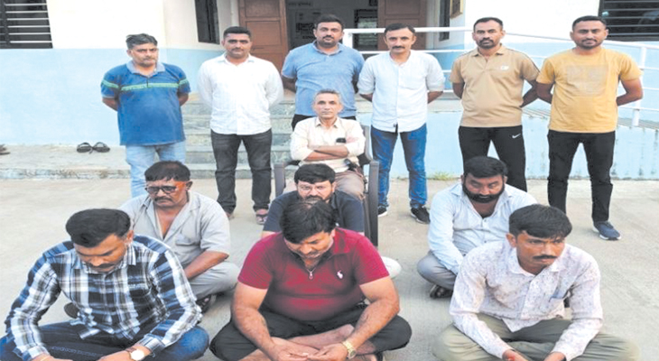 Aajkaal Daily (Desh Pardesh Ni Aajkaal)