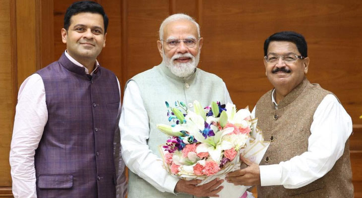 ધનરાજ નથવાણી સપાના રાજ્યસભા ઉમેદવાર જાહેર
