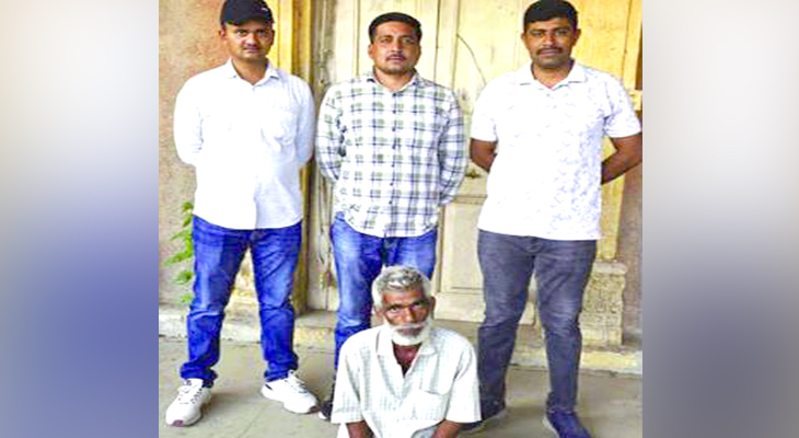 Aajkaal Daily (Desh Pardesh Ni Aajkaal)