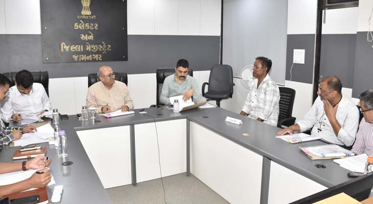 Aajkaal Daily (Desh Pardesh Ni Aajkaal)