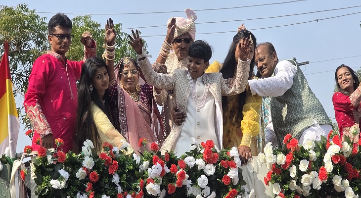 Aajkaal Daily (Desh Pardesh Ni Aajkaal)