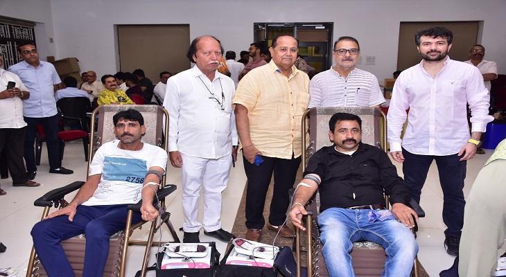 Aajkaal Daily (Desh Pardesh Ni Aajkaal)