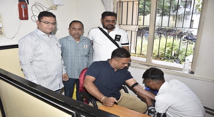 Aajkaal Daily (Desh Pardesh Ni Aajkaal)