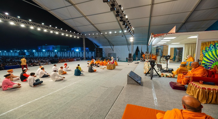 Aajkaal Daily (Desh Pardesh Ni Aajkaal)