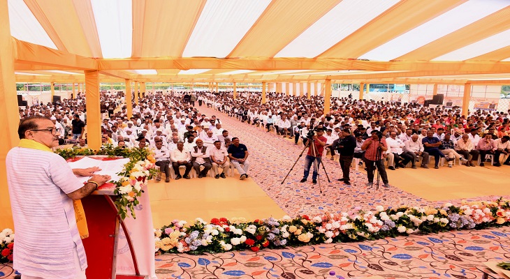 Aajkaal Daily (Desh Pardesh Ni Aajkaal)