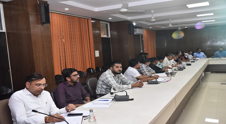 Aajkaal Daily (Desh Pardesh Ni Aajkaal)