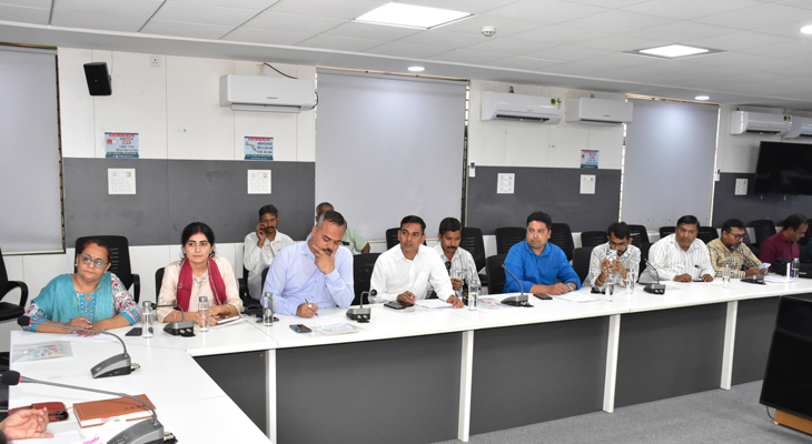 Aajkaal Daily (Desh Pardesh Ni Aajkaal)