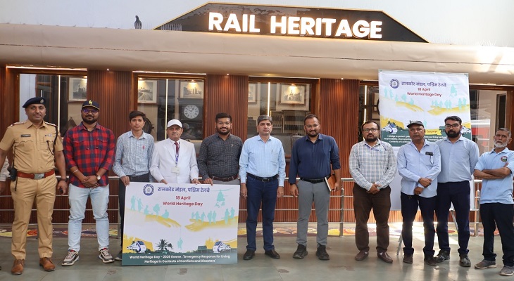 Aajkaal Daily (Desh Pardesh Ni Aajkaal)