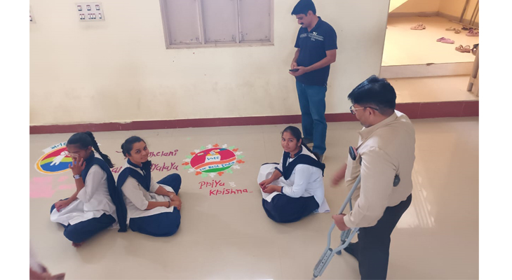 Aajkaal Daily (Desh Pardesh Ni Aajkaal)