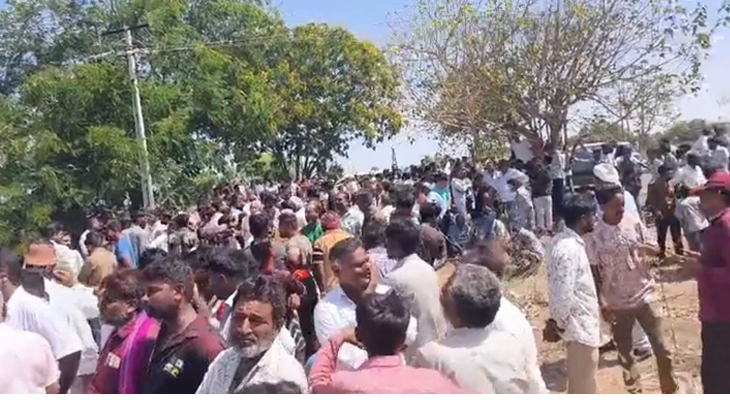 Aajkaal Daily (Desh Pardesh Ni Aajkaal)