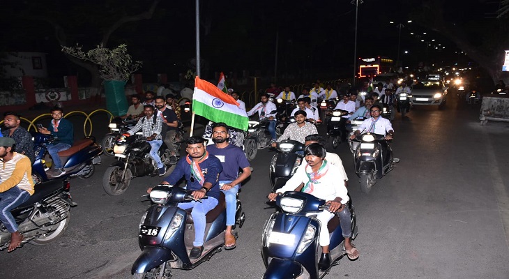 Aajkaal Daily (Desh Pardesh Ni Aajkaal)