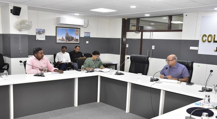 Aajkaal Daily (Desh Pardesh Ni Aajkaal)