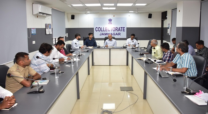 Aajkaal Daily (Desh Pardesh Ni Aajkaal)