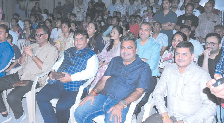 Aajkaal Daily (Desh Pardesh Ni Aajkaal)